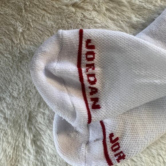 Kids Jordan Socks (1 Pair) White with Red Logo and Lettering - NWOT - Picture 3 of 5